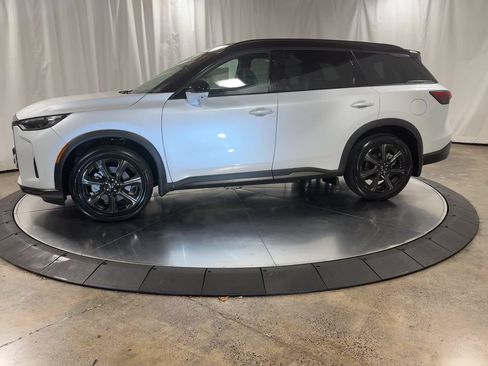 Certified 2026 INFINITI QX60 Autograph w/ Dark Cargo Package AWD/4WD image 9