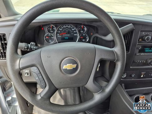 Used 2025 Chevrolet Express 2500 w/ Driver Convenience Package RWD image 11