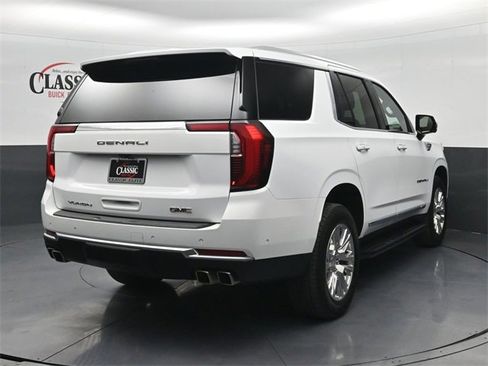 Used 2025 GMC Yukon Denali image 7