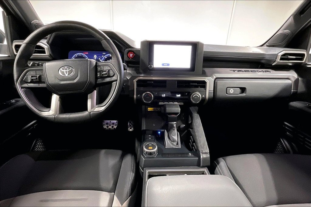 Used 2024 Toyota Tacoma TRD Sport w/ TRD Sport Upgrade Package RWD image 18