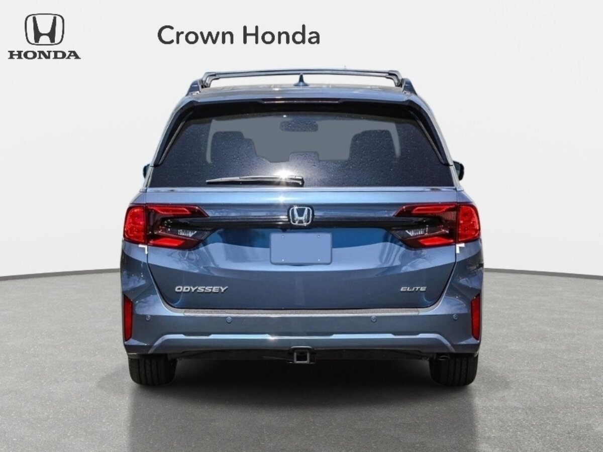 New 2027 Honda Odyssey Elite image 3