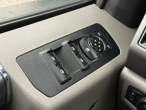 Certified 2019 Ford F150 XLT w/ Equipment Group 302A Luxury image 22