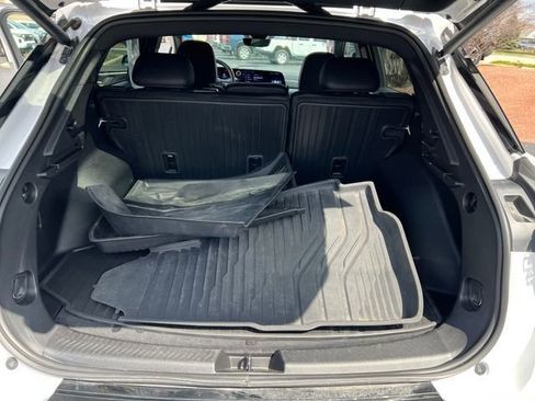 Certified 2025 Chevrolet Equinox EV RS w/ Convenience Package II AWD/4WD image 58