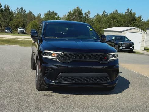Used 2025 Dodge Durango GT RWD image 3