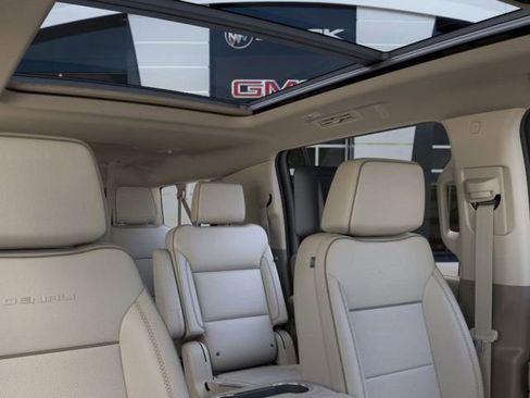 New 2026 GMC Yukon XL Denali image 24