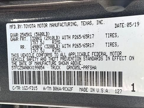 Used 2019 Toyota Tacoma TRD Sport AWD/4WD image 36