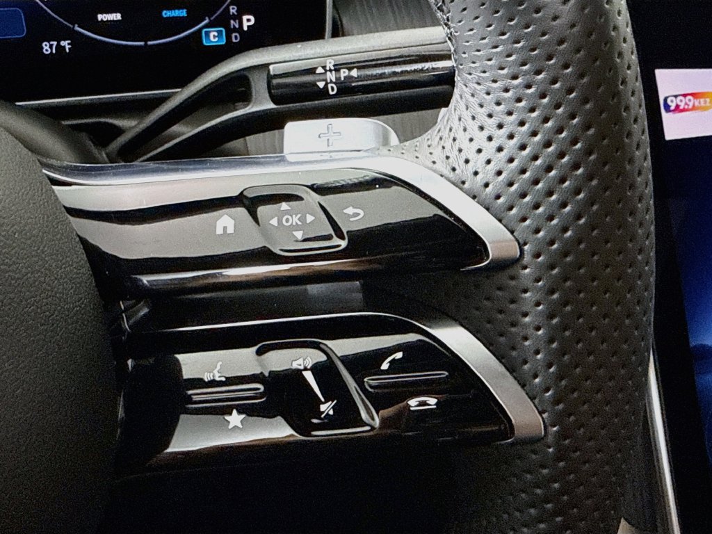 Certified 2026 Mercedes-Benz C 300 Sedan image 12