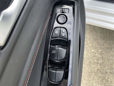 Used 2023 Nissan Altima 2.5 SR w/ SR Premium Package image 16