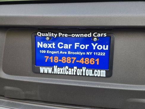 Used 2004 Honda Element EX image 17