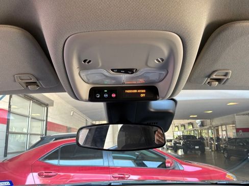 Used 2025 Buick Encore GX Preferred FWD image 14