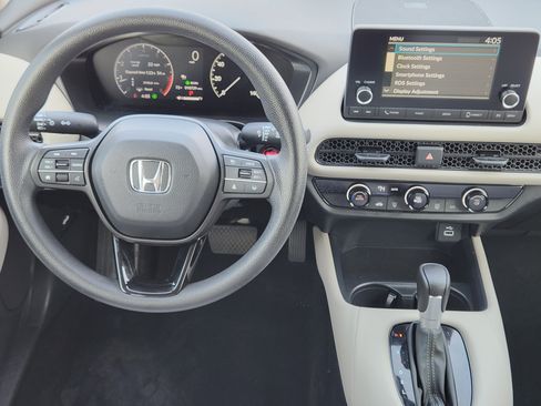 Used 2023 Honda HR-V LX image 27