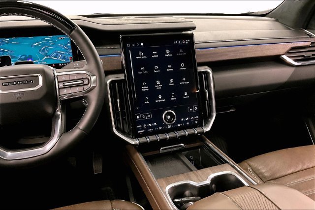Used 2026 GMC Acadia Denali w/ Super Cruise Package AWD/4WD image 7