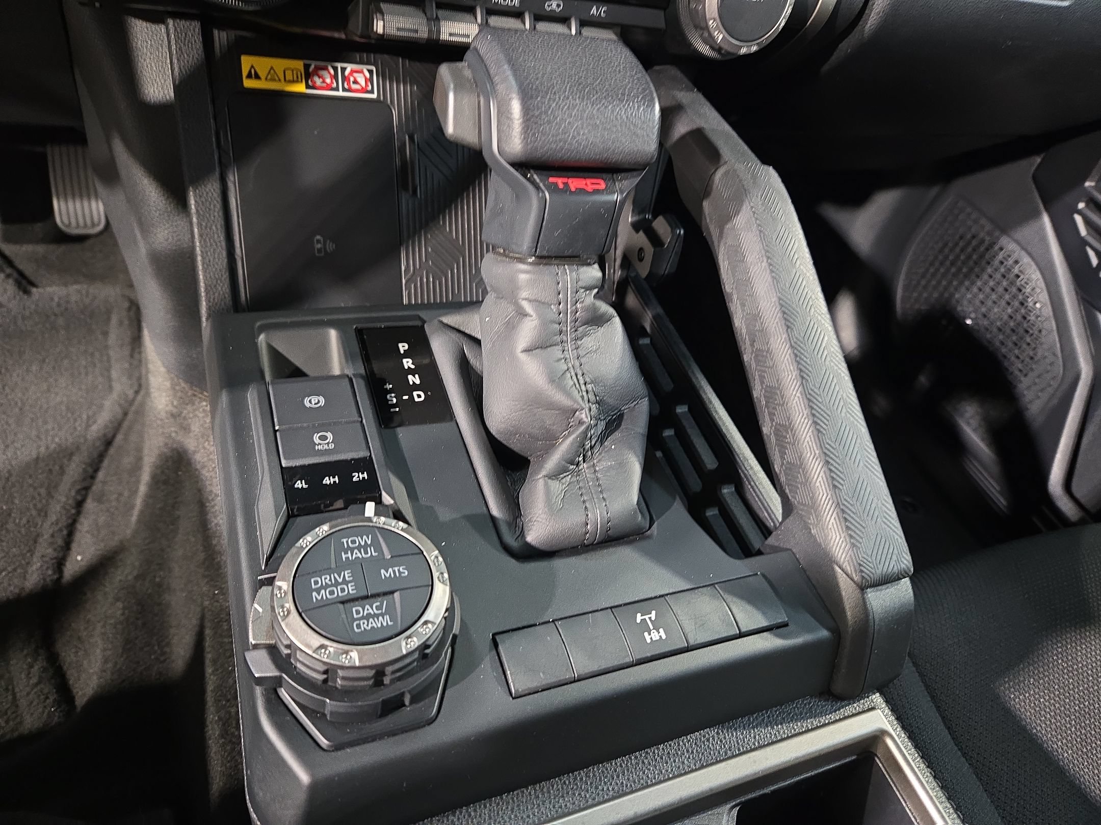 Certified 2025 Toyota 4Runner TRD Off-Road AWD/4WD image 31