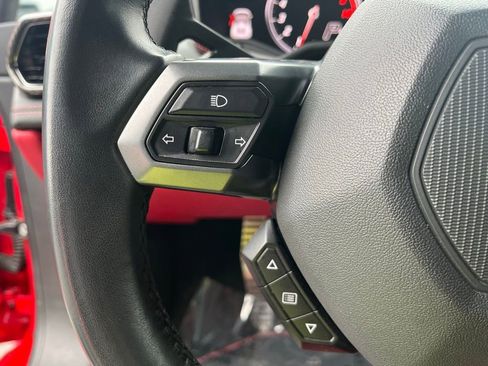 Used 2018 Lamborghini Huracan LP 580-2 image 8