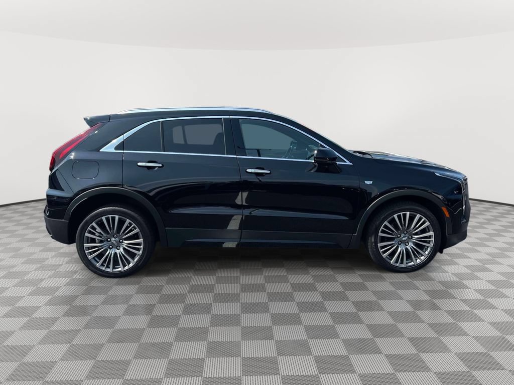 Used 2024 Cadillac XT4 Premium Luxury AWD/4WD image 4