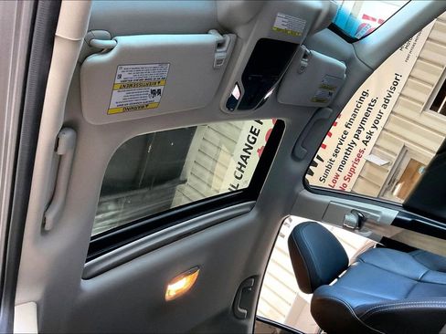 Used 2022 Subaru Legacy Limited image 13