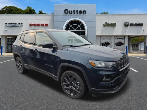 New 2026 Jeep Compass Limited AWD/4WD image 1