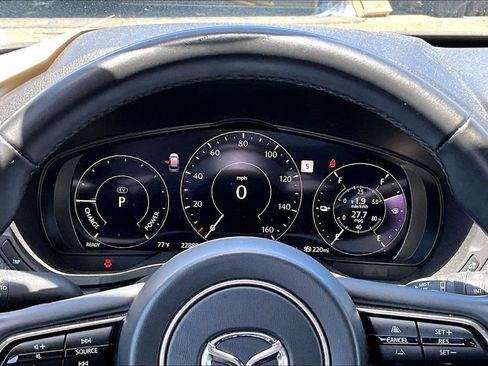 Certified 2025 MAZDA CX-70 Plug-In Hybrid w/ Premium Pkg AWD/4WD image 13