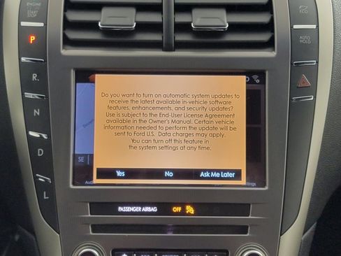 Used 2017 Lincoln MKZ Reserve w/ Climate Package FWD image 22
