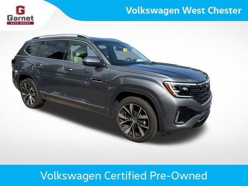 Used 2025 Volkswagen Atlas SEL Premium R-Line AWD/4WD image 8