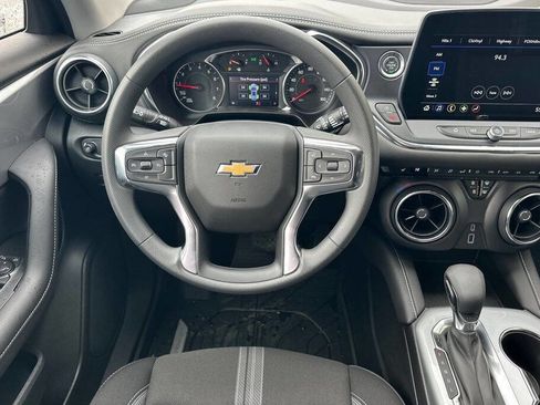 New 2025 Chevrolet Blazer LT w/ Midnight/Sport Edition image 15