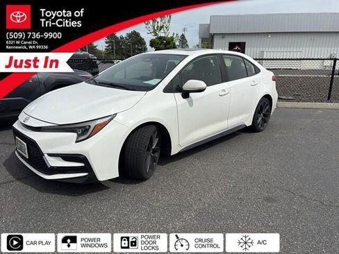 Used 2023 Toyota Corolla SE w/ SE Premium Package image 1
