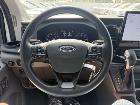 Used 2025 Ford Transit 350 XLT RWD image 24