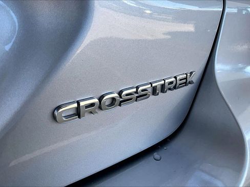 Used 2024 Subaru Crosstrek 2.0i image 9