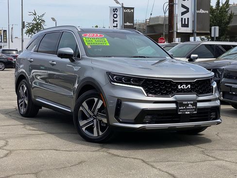 Used 2023 Kia Sorento SX Prestige AWD/4WD image 1