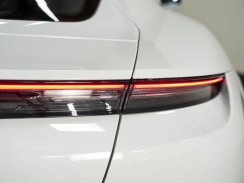 Used 2020 Porsche Taycan Turbo S AWD/4WD image 22