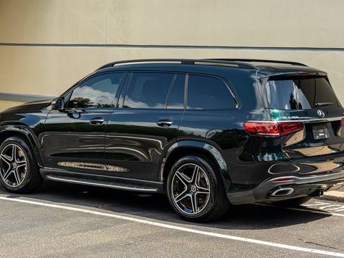 Used 2022 Mercedes-Benz GLS 450 4MATIC image 7