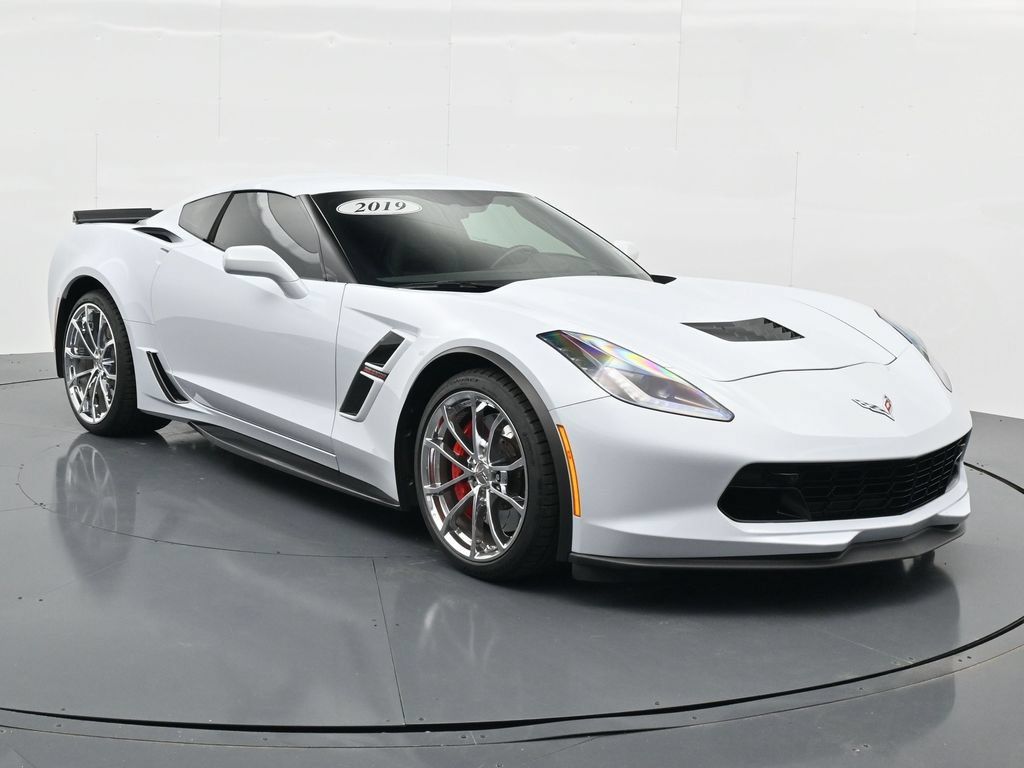 Used 2019 Chevrolet Corvette Grand Sport RWD image 9