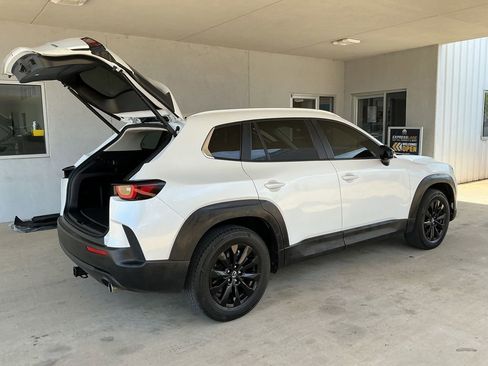 Used 2023 MAZDA CX-50 2.5 S w/ Preferred Plus Pkg AWD/4WD image 17