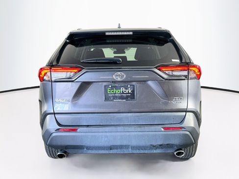 Used 2025 Toyota RAV4 XLE AWD/4WD image 7