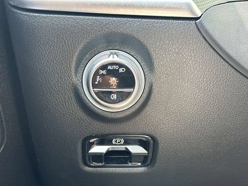 Certified 2025 Mercedes-Benz C 300 4MATIC Sedan image 25