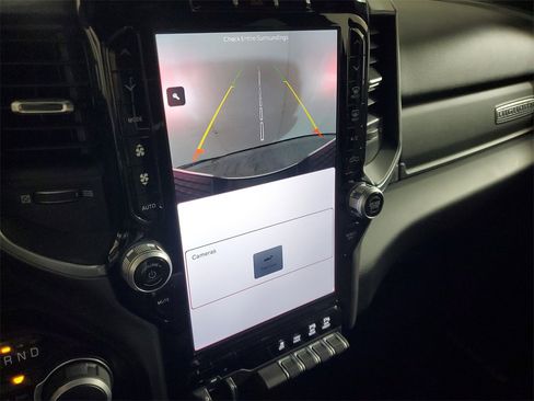 Used 2024 RAM 2500 Big Horn w/ Level 2 Equipment Group image 19