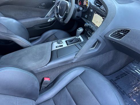 Used 2018 Chevrolet Corvette Grand Sport w/ Carbon 65 Edition RWD image 13