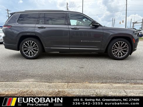 Used 2022 Jeep Grand Cherokee L Summit image 25