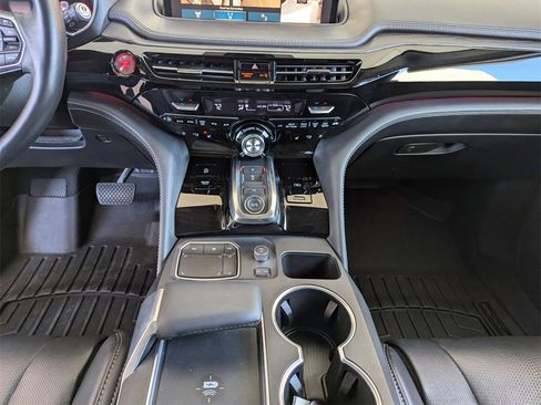 Used 2023 Acura MDX SH-AWD w/ Advance Package image 27