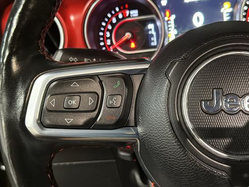 Used 2021 Jeep Wrangler Unlimited Rubicon AWD/4WD image 12