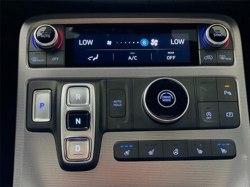 Used 2023 Hyundai Palisade Calligraphy FWD image 21