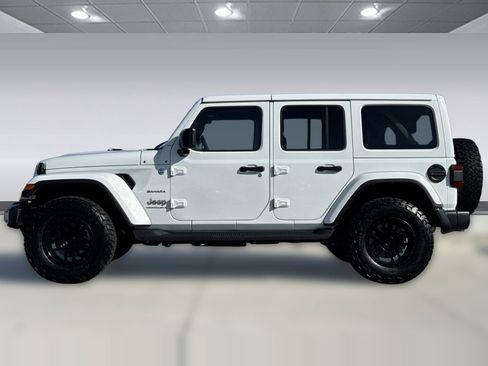 Used 2024 Jeep Wrangler Sahara w/ Technology Group image 6
