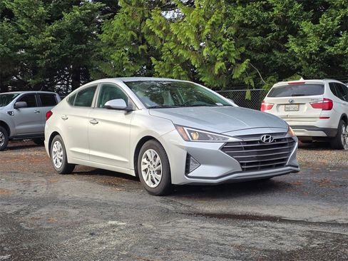 Used 2019 Hyundai Elantra SE w/ Cargo Package image 1