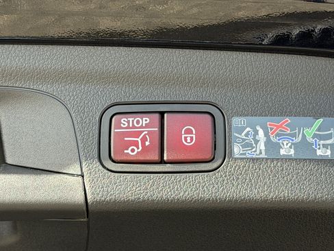 New 2026 Mercedes-Benz GLE 63 AMG S image 14