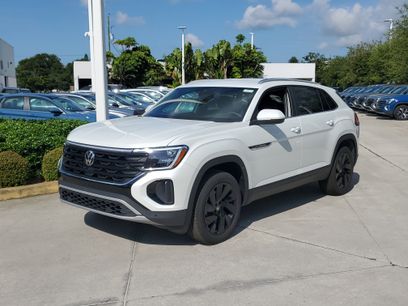New 2026 Volkswagen Atlas Cross Sport SE