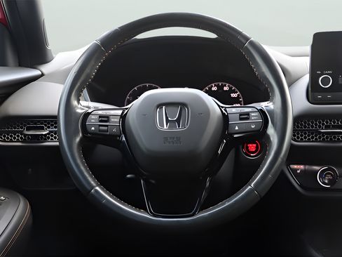 Used 2023 Honda HR-V Sport image 17