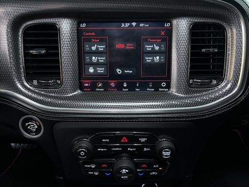 Used 2019 Dodge Charger SRT Hellcat w/ Harman/Kardon Audio Group RWD image 20
