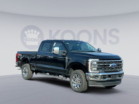New 2026 Ford F250 Lariat w/ Chrome Package image 10