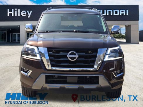 Used 2021 Nissan Armada Platinum w/ Captain's Chairs Package image 6