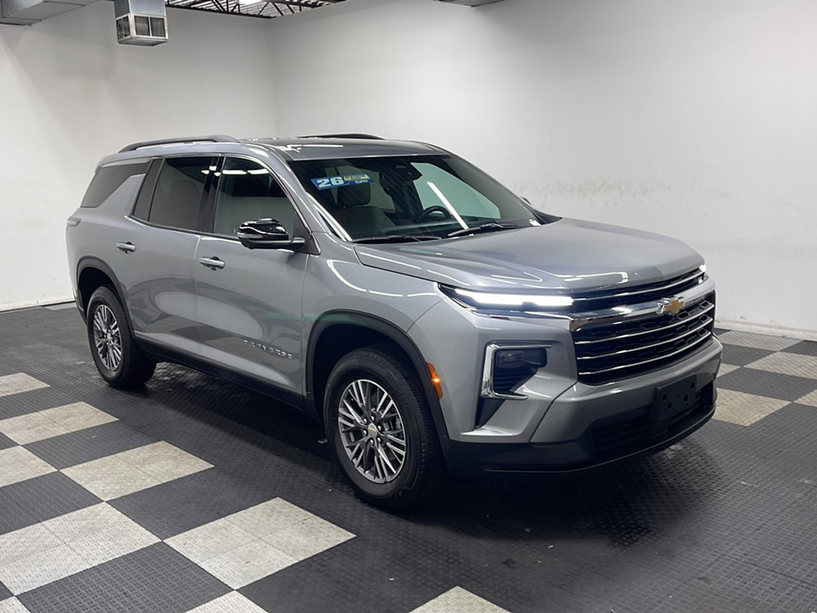 Used 2026 Chevrolet Traverse LT w/ Driver Confidence Package FWD image 25